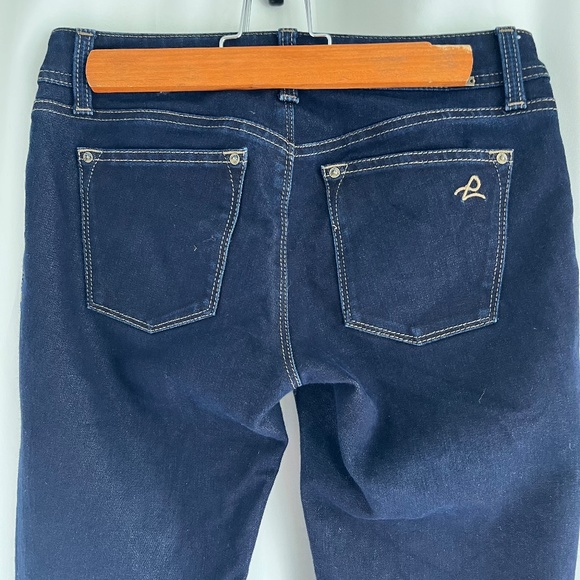 DL1961 Emma Leggings Dark Wash Skinny Jeans Size 26, Premium Denim Jegging, EUC - Picture 14 of 15